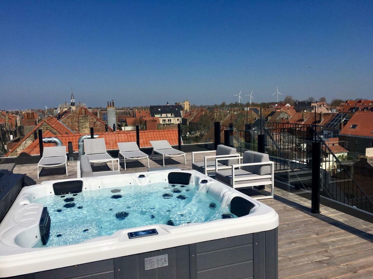 Luxurious Apartment In Nieuwpoort With Jacuzzi Εξωτερικό φωτογραφία
